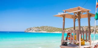 Greek beach with lifeguard, source: Shutterstock