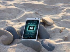ΑΙ smartphone at the beach, source: Shutterstock