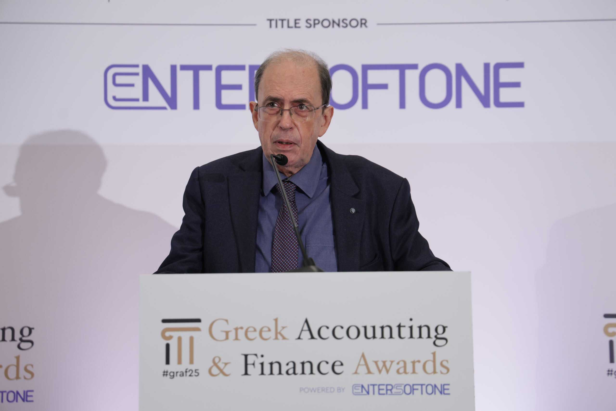 2O3A2579 Finance awards, Μπέλεσης Λ., θεσμικός χαιρετισμός στα #graf25