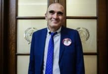 Οι δικηγόροι ψήφισαν και επέλεξαν σύγκρουση