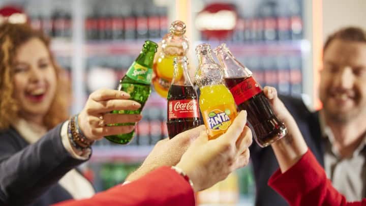 w10-93016CocaColaSPARKLINGmin