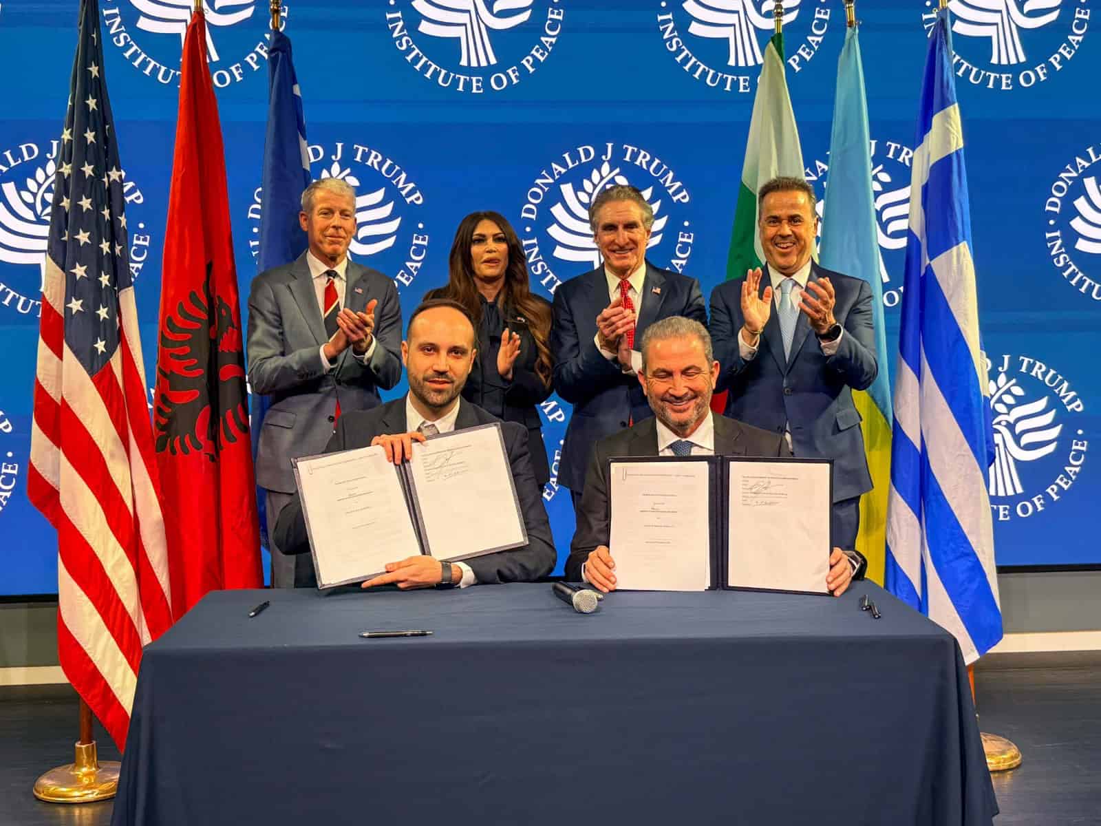 Aktor Washington kathetos-diadromos-papastavrou