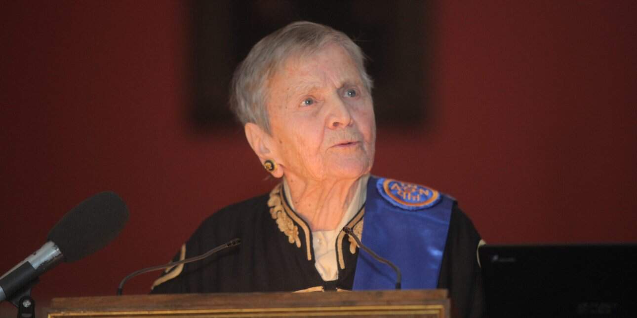 Eleni Glykatzi Arveler