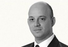 Κάνοντας ένα βήμα πίσω, βλέποντας τη μεγάλη εικόνα