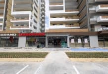 GRAND Μασούτης, Τρεις Γέφυρες Αττικής