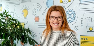 Lucie Edwards, tbi bank