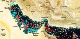 Στενά Ορμούζ, δορυφορική εικόνα από Marine Traffic