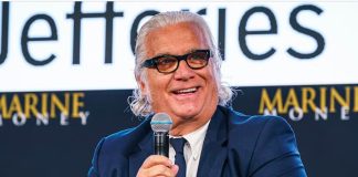 Πίτερ Γεωργιόπουλος: O «dealmaker» της Wall Street επιστρέφει με mega – παραγγελία νεότευκτων