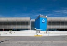 ΑΒ Βασιλόπουλος: Το ορόσημο των 2 δισ. ευρώ και η επόμενη μέρα