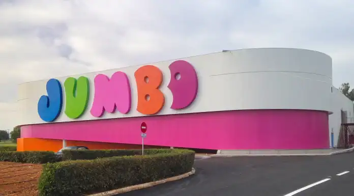 Και ο Καναδάς γίνεται JUMBO